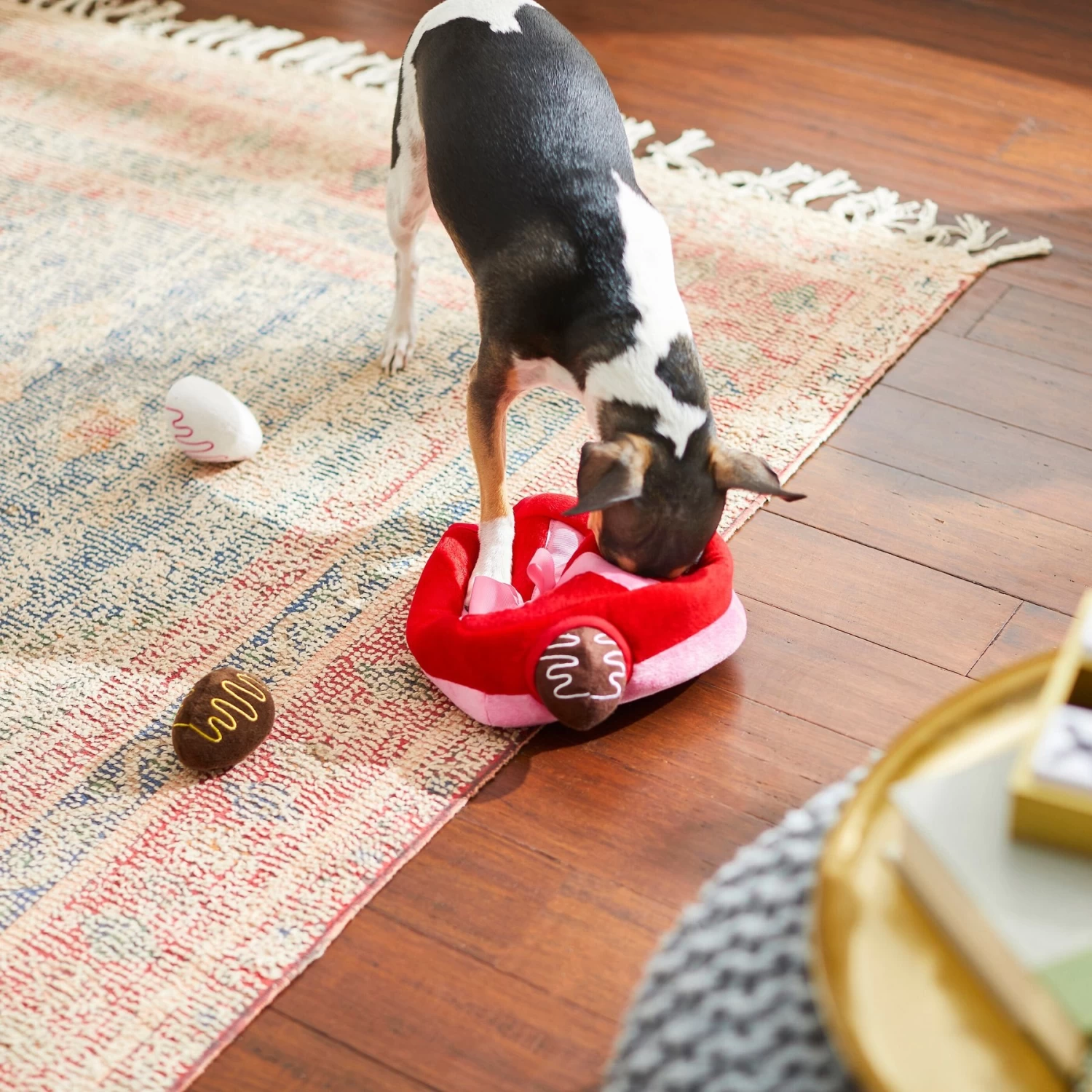 Frisco Valentine Box of Chocolates Hide & Seek Puzzle Plush Squeaky Dog Toy Frisco Valentine Box Of Chocolates Hide & Seek Puzzle Plush Squeaky Dog Toy -Pet Supplies Shop 241739 PT6. AC SS1800 V1607992038