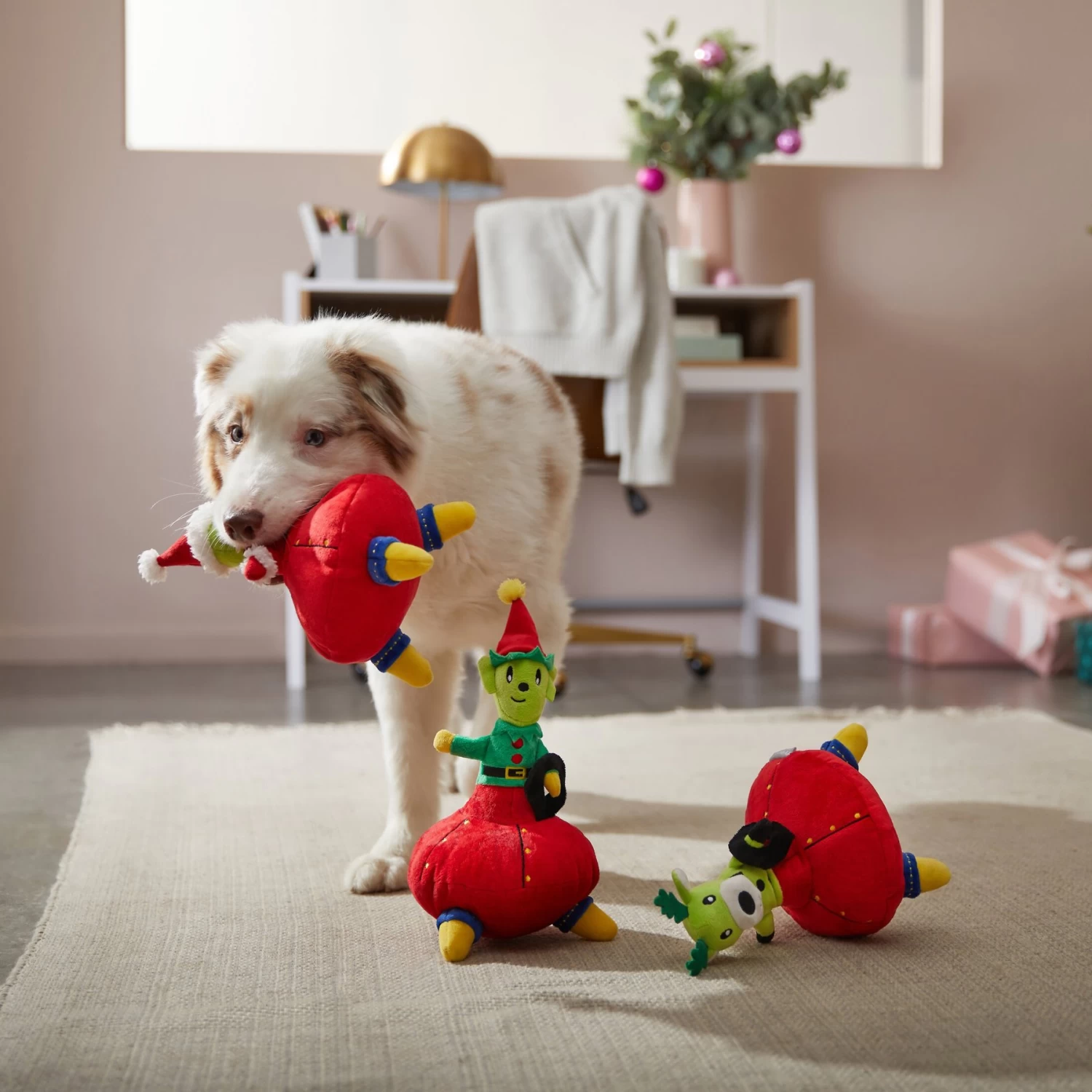 Frisco Holiday Alien Santa & Friends UFO's Plush Squeaky Dog Toy, 3 count Frisco Holiday Alien Santa & Friends UFO's Plush Squeaky Dog Toy, 3 Count -Pet Supplies Shop 287199 PT3. AC SS1800 V1632773380