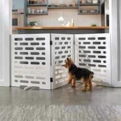 Frisco Deco Horizontal Lines 3-Panel Dog Gate